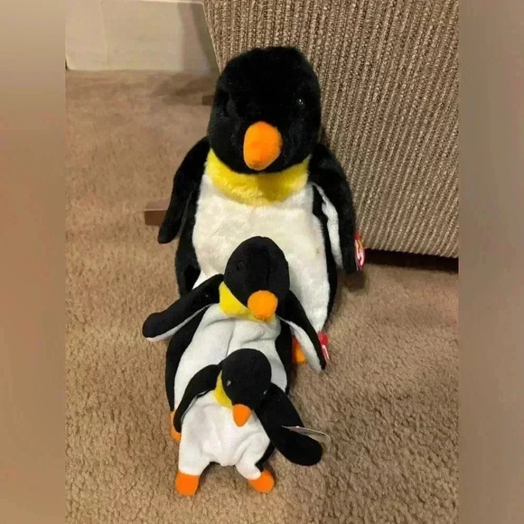 Retired 1998 TY Beanie Baby Buddie Waddle the Penguin with Tag All 3 - Picture 1 of 7